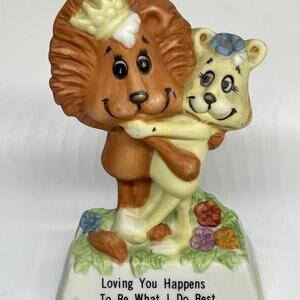 Lion King Couple Porcelain Figurine Russ Berrie‎ Valentines Day Vintage 1979